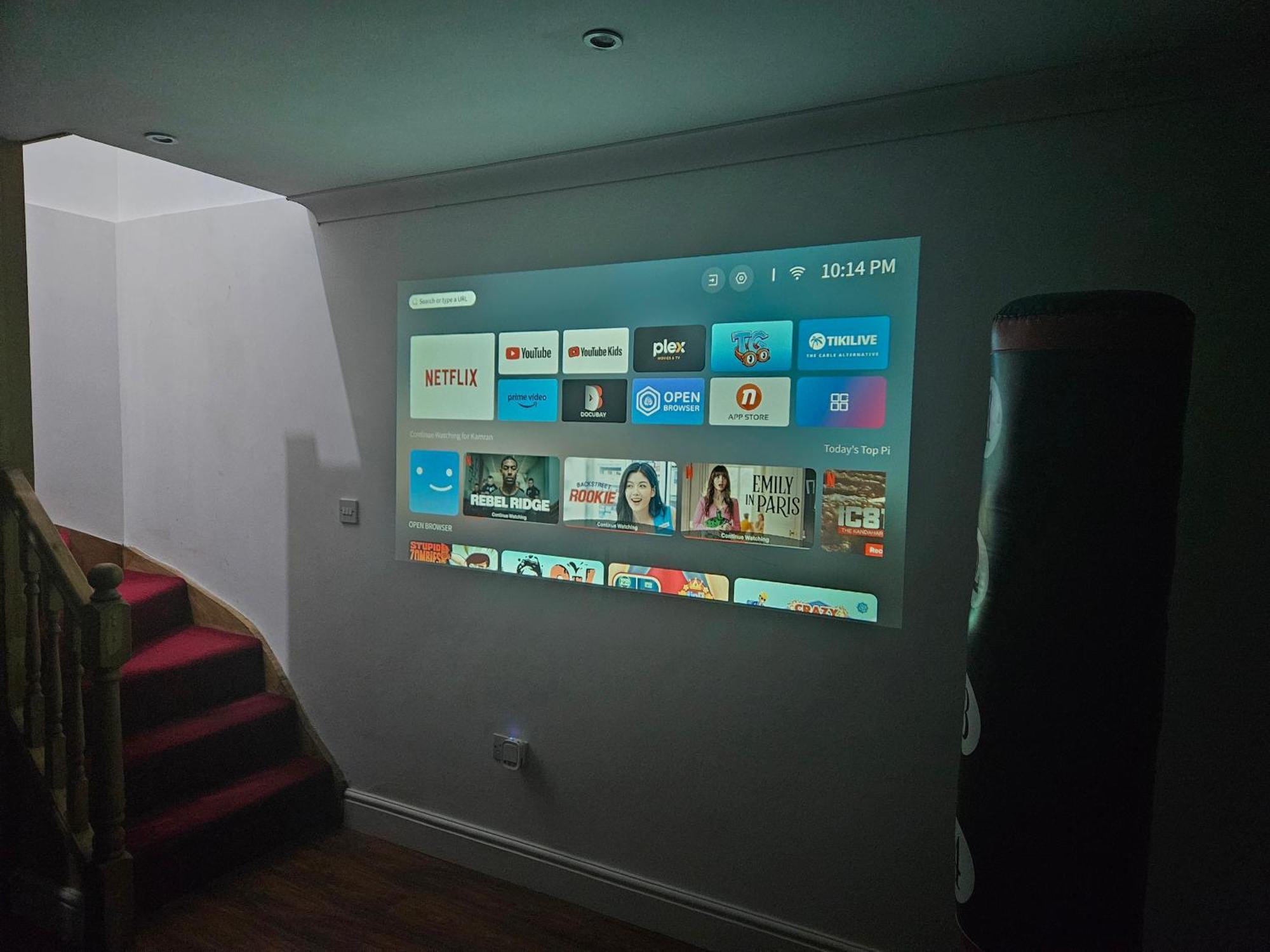 Large Annexe With Games Room Pool Table Ping Pong Air Hockey Movie Projector 温莎 外观 照片